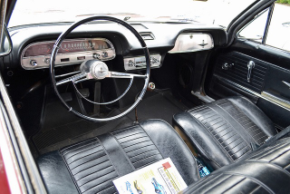 Illustration for article titled Vintage car interiors